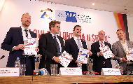 Rezultati ankete o uslovima poslovanja u Srbiji za 2021. godinu Nemačko-srpske privredne komore (AHK Srbije) Rezultati ankete o uslovima poslovanja u Srbiji za 2021. godinu Nemačko-srpske privredne komore (AHK Srbije)